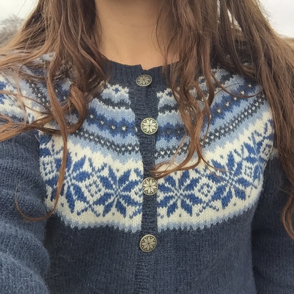 Meet your Posher, Rachel Elizabeth - Picture 3 of 3